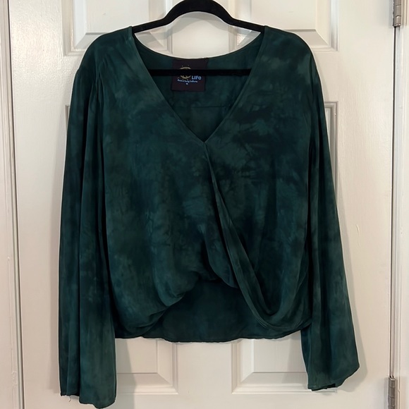 Haylee Top Long Sleeve VNeck Blouse - M - Blue Life - Picture 1 of 3